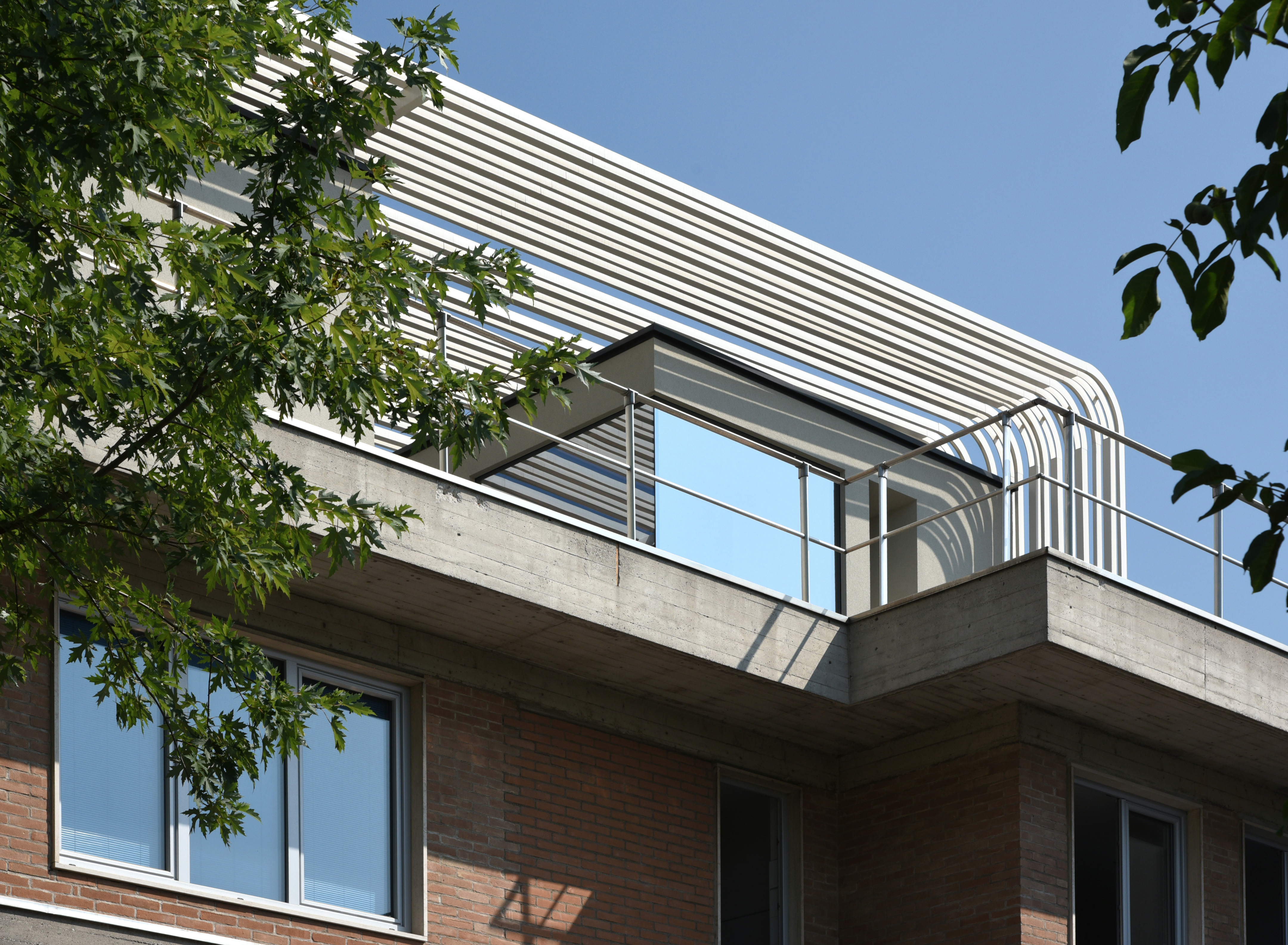 绿能先锋 | 意式 Easyboxes 企业总部-12