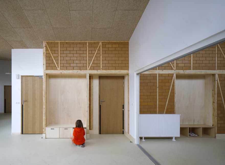 巴黎附近一所小学的翻新项目丨法国丨SOL architecture et urbanisme-25