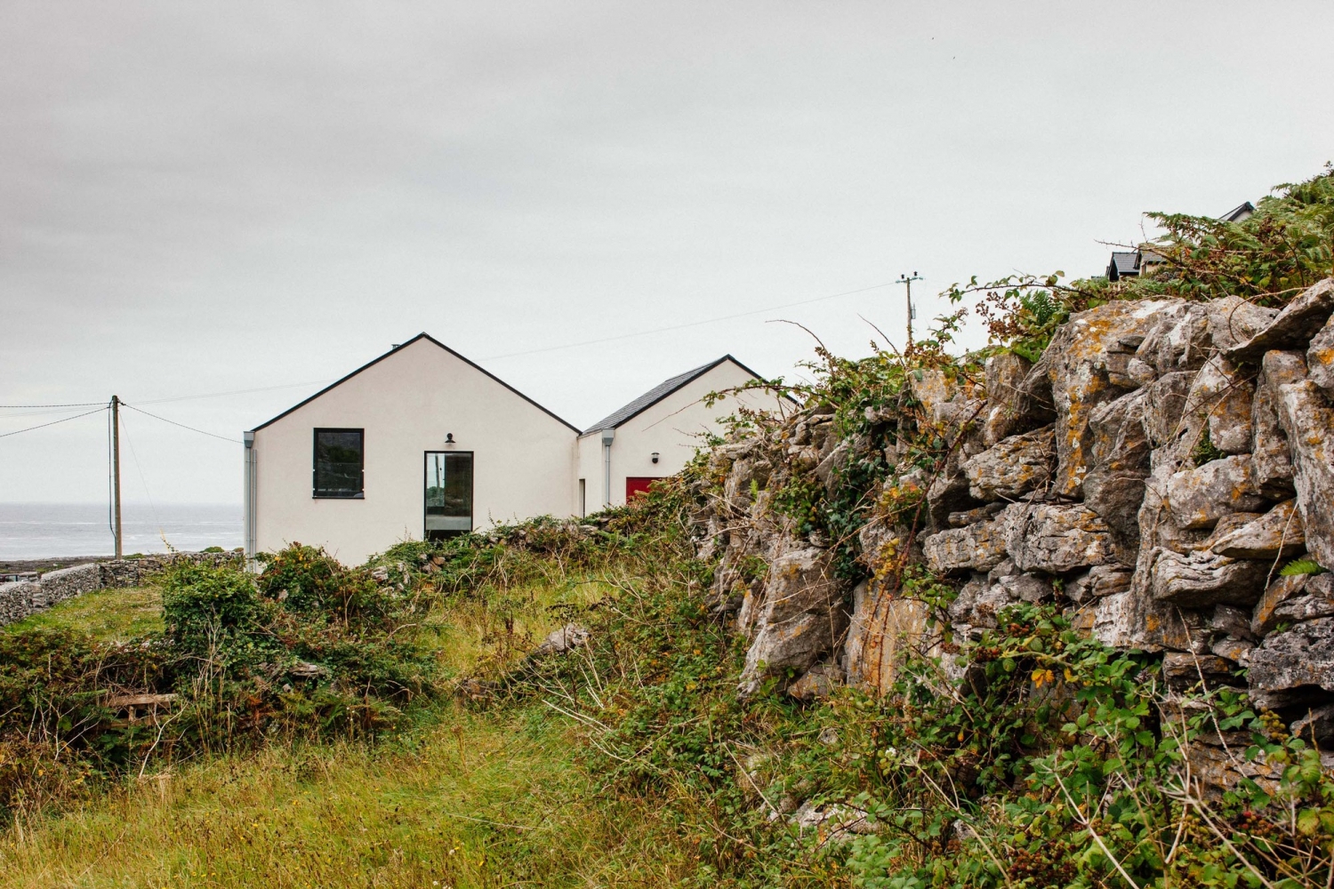 爱尔兰悬崖边上的生态寓所丨O’Neill Architecture-15
