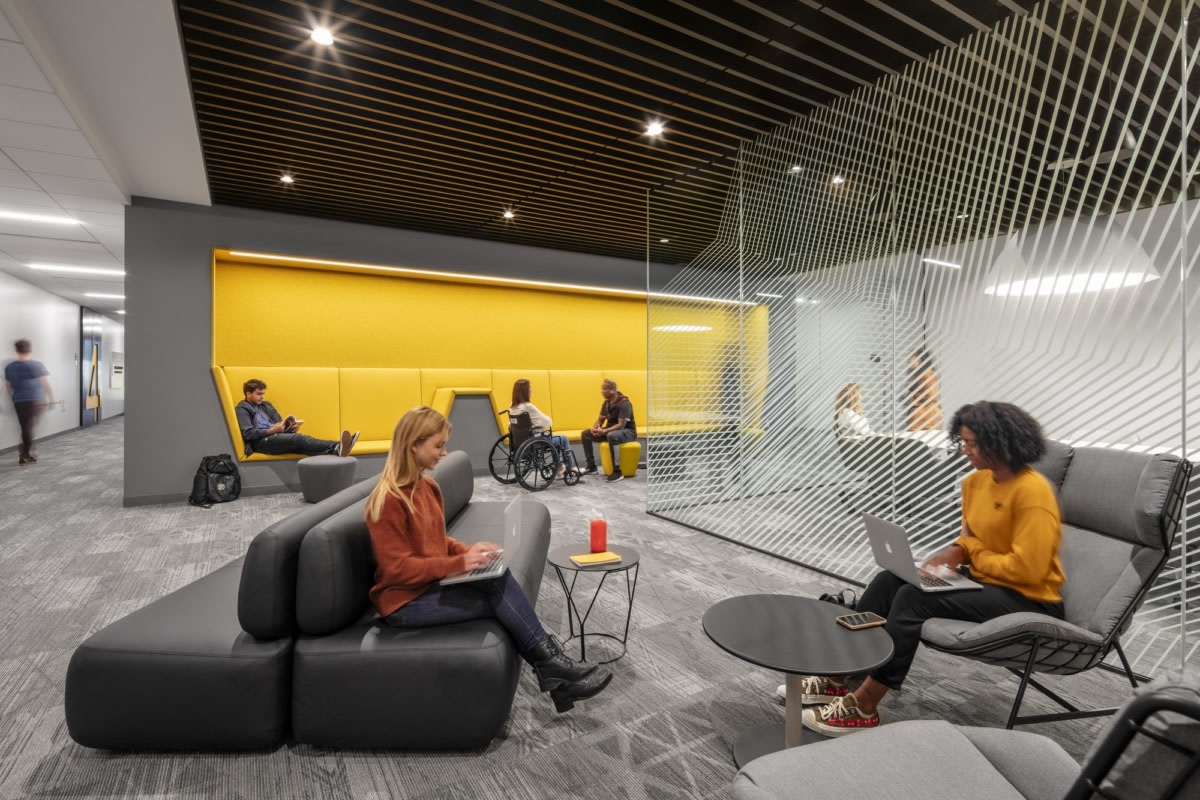 加州州立大学洛杉矶分校学生服务中心大楼改造丨美国洛杉矶丨ZGF Architects-20