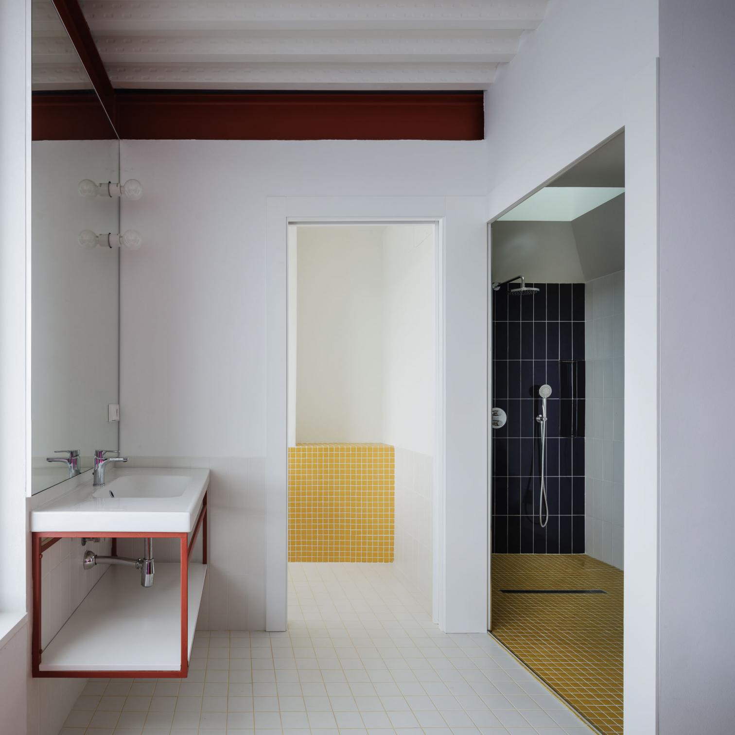 西班牙 Sevilla 的九柱庭院住宅设计-13