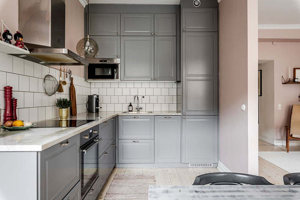 瑞典 60㎡粉色调公寓，复古橱柜增色不少-12