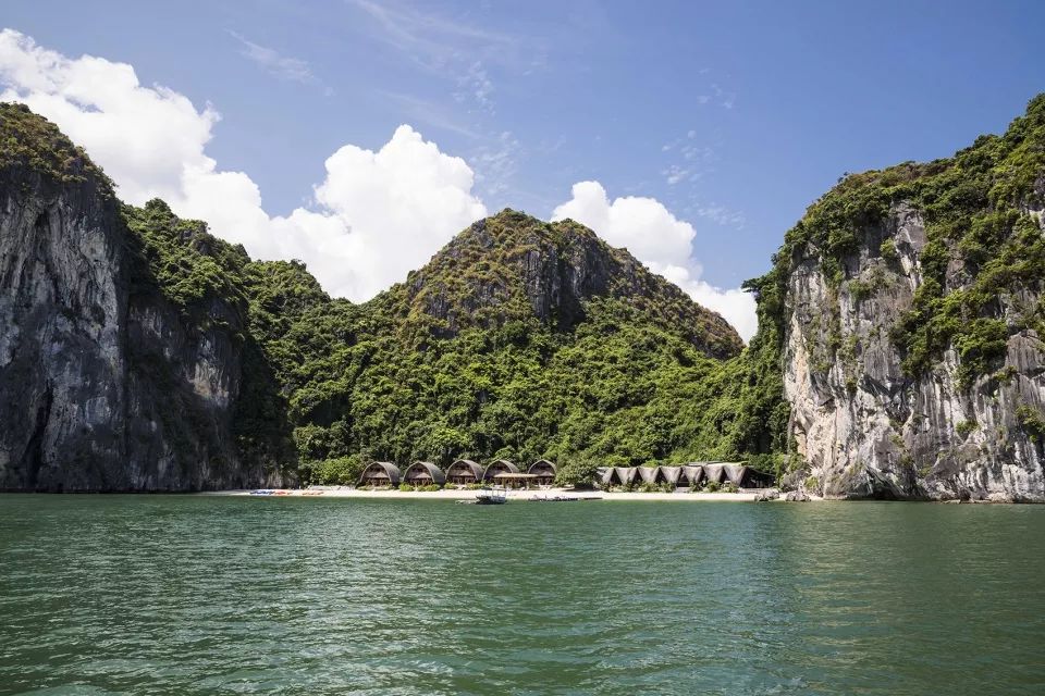 越南竹构漂流岛度假村，环保自然之美-6