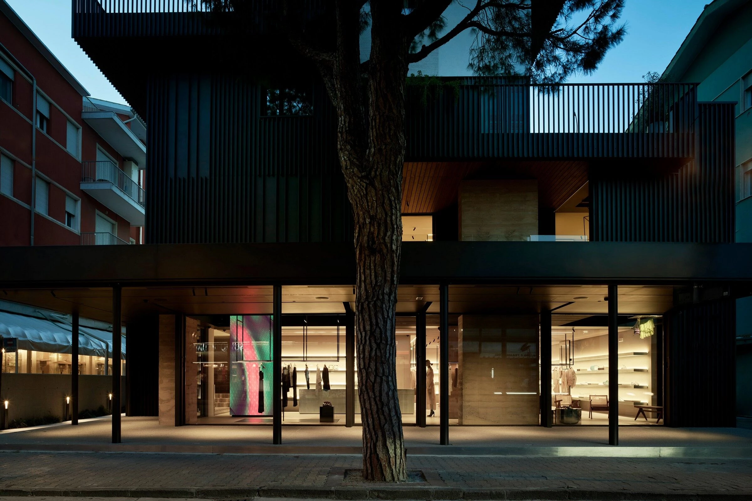 埃拉尔多商店丨意大利丨Parisotto + Formenton Architetti-12