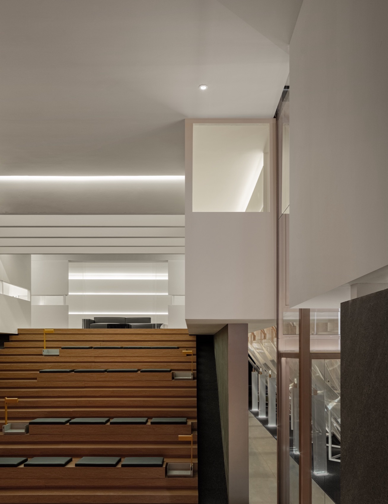 西奥电梯2024广州设计周展厅丨中国广州丨加减智库设计事务所-151