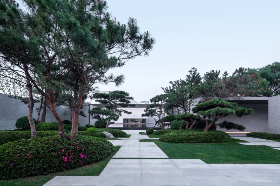 以现代山河之形雕琢极简 | 苏州融创金融街-26