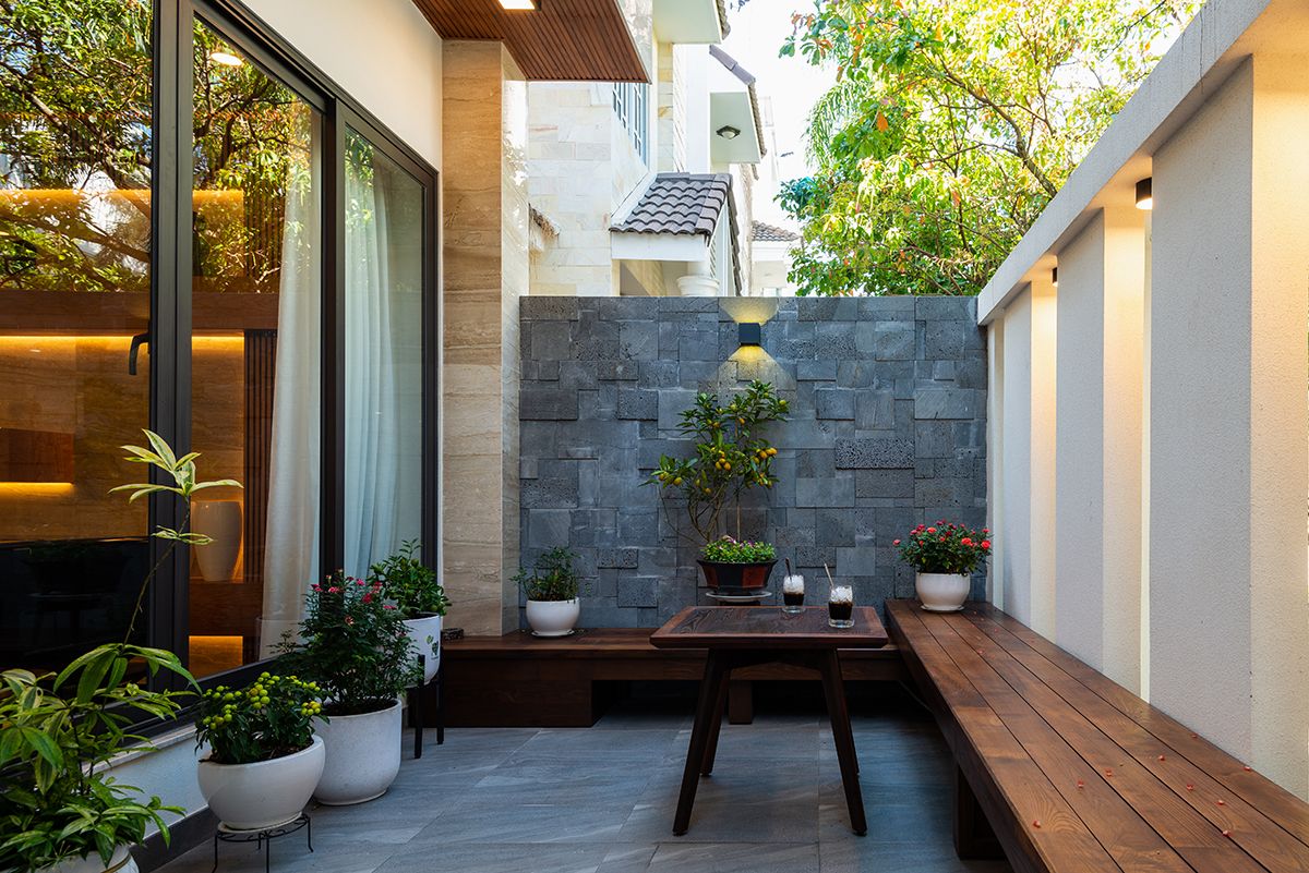 风和日丽的新家 · Phú Mỹ Hưng 三层住宅设计-4