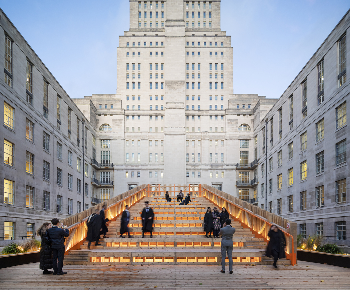 伦敦大学“Senate House Steps”社交空间丨英国伦敦丨BDP-4