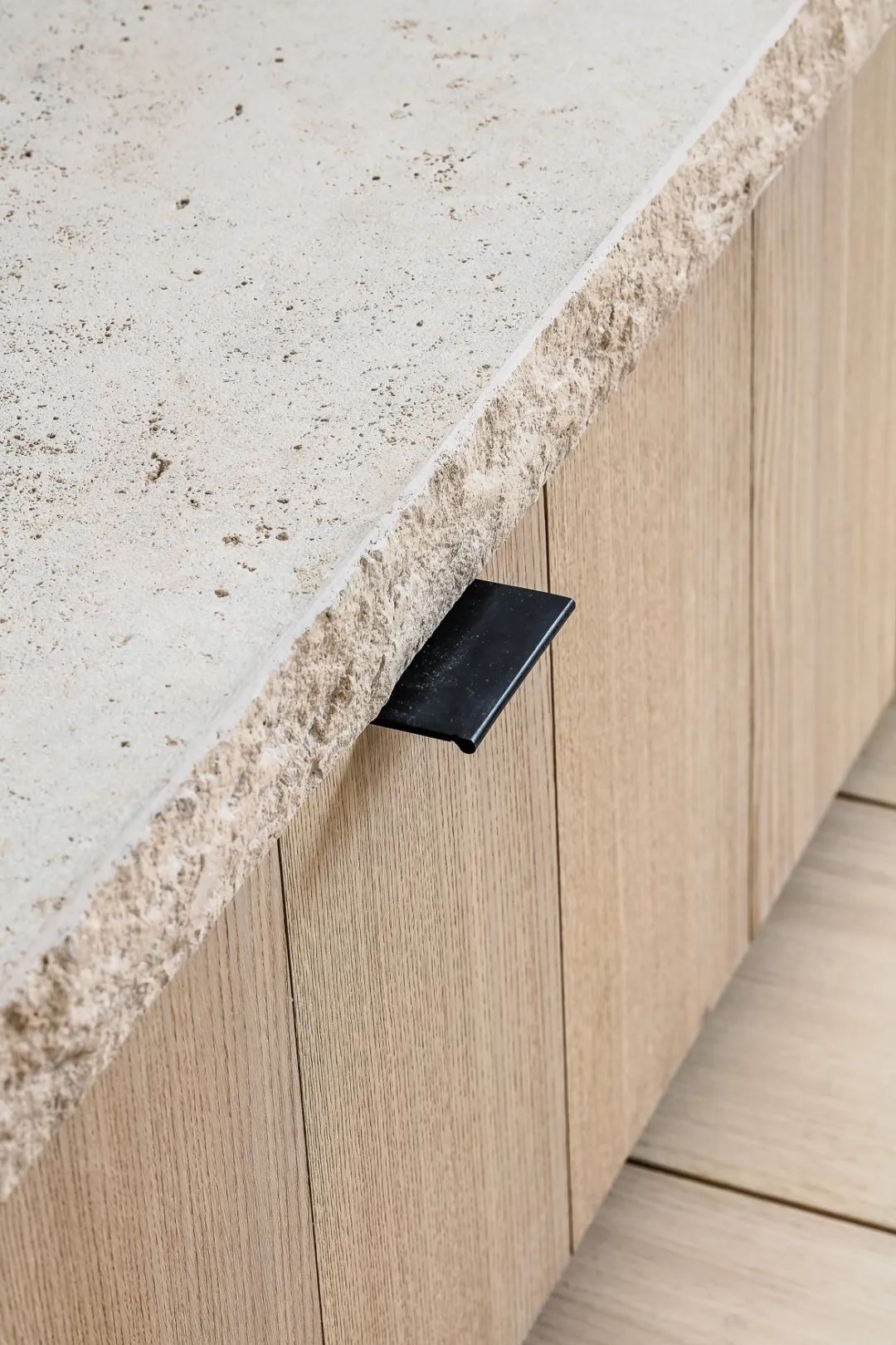 Nathalie Deboel 的温暖极简主义 | 比利时自然的室内设计美学-86