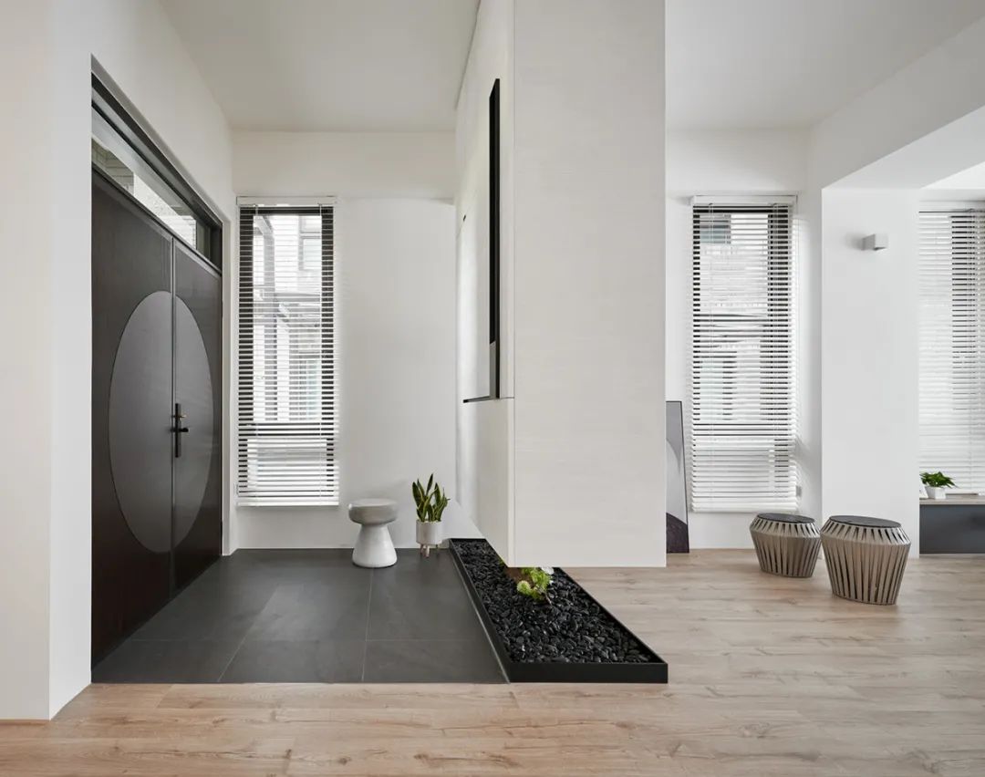 现代简洁清雅风的居住空间-12