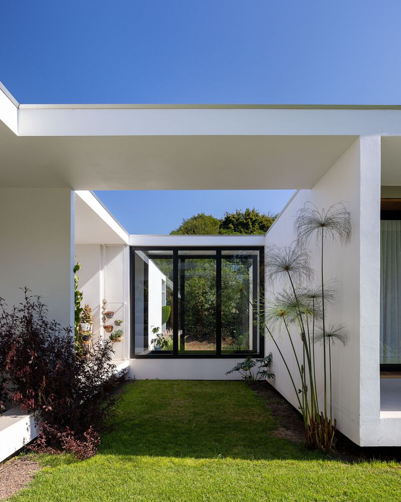 巴西乡村的自然之家丨巴西里约热内卢-23