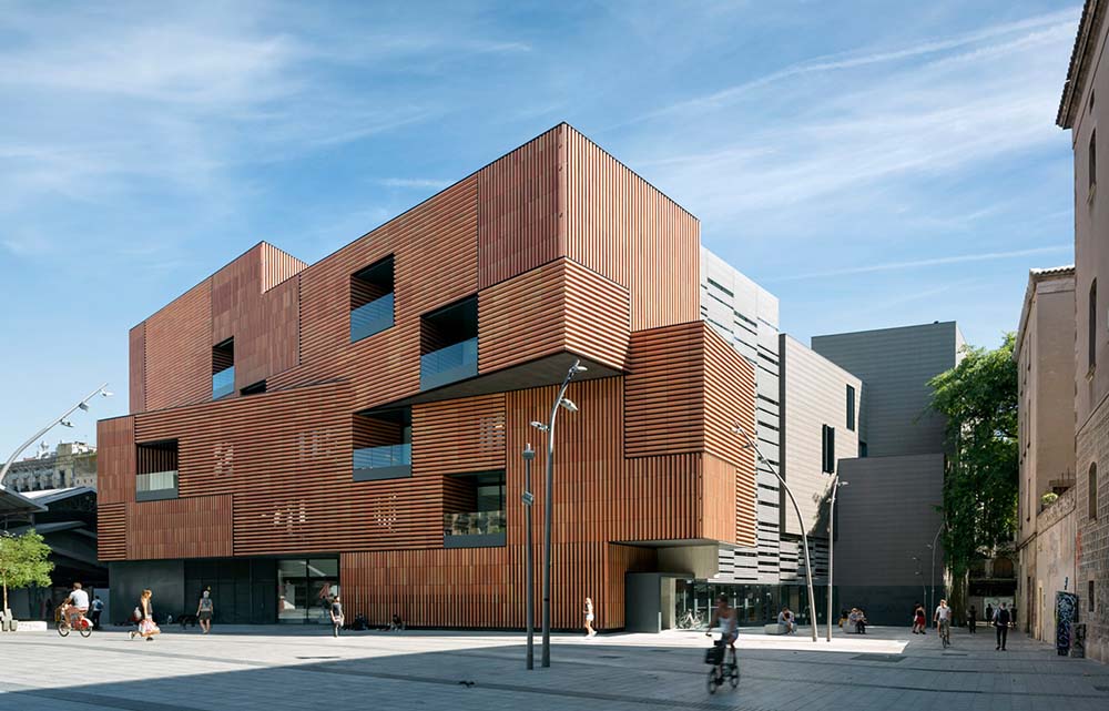 Escuela Massana, Centro de Arte y Diseño - Estudio Carme Pinós-3