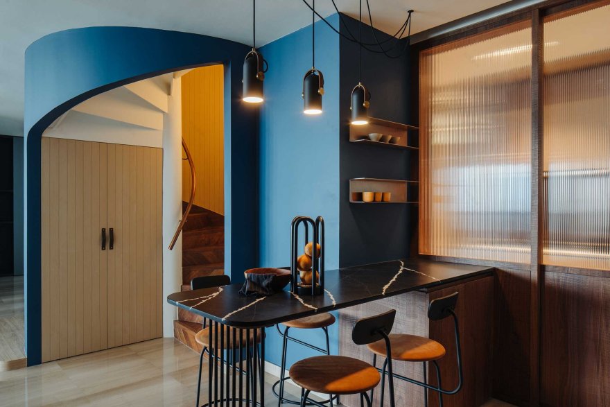 Interior Designer Gabriel Tan take on the Penthouse that Celebrates Irregularities in Singapore — Design Anthology-10