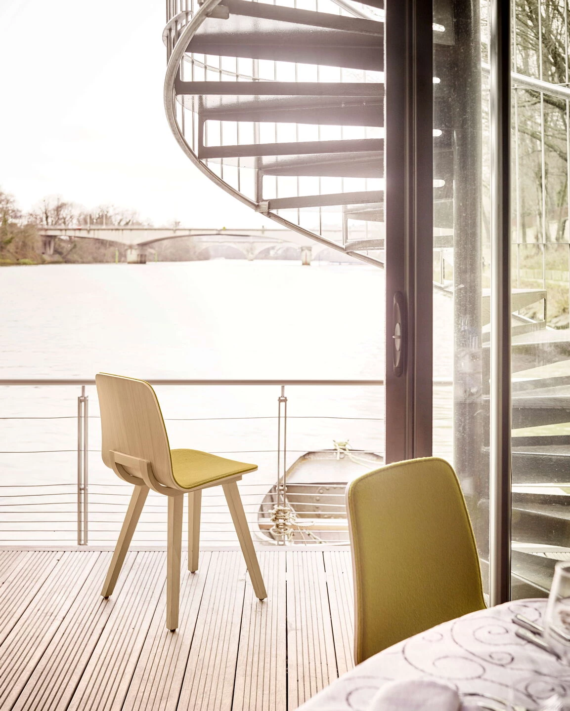 巴黎塞纳河畔漂浮餐厅丨法国巴黎丨Seine Design-13