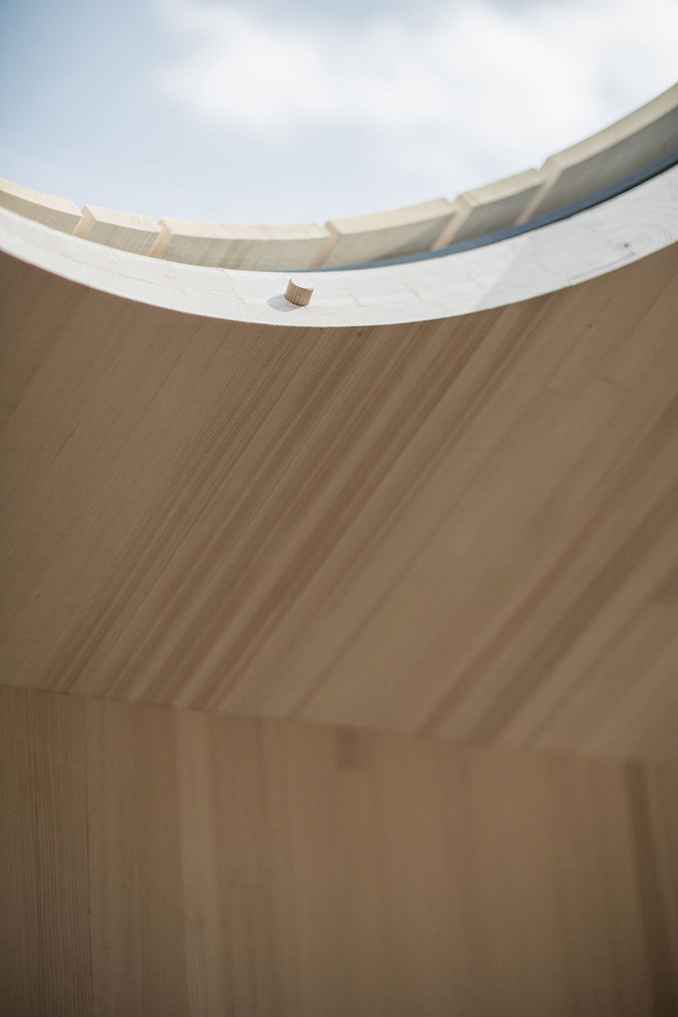 可移动的实木展厅 / IMA-17