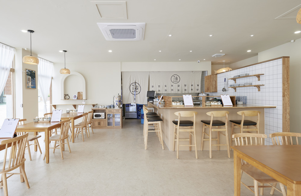 20 平米现代简约家居设计-4