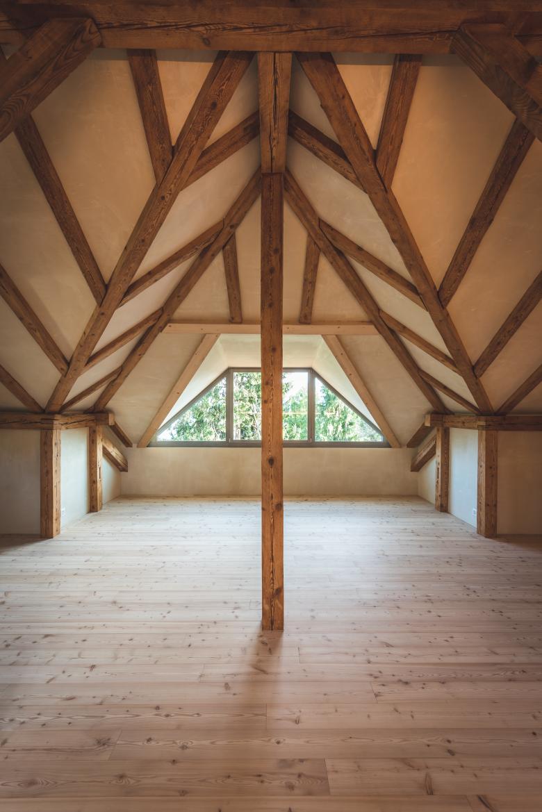 Lengacher Emmenegger Partner丨Renovation St. Charles Hall Meggen丨瑞士-9