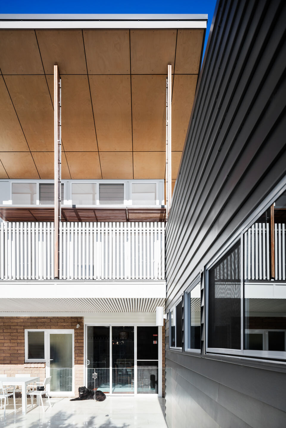 翻新澳洲 Davidson 住宅，开放式设计展现极佳视角-11