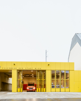 Speising Fire Station / Illiz Architektur