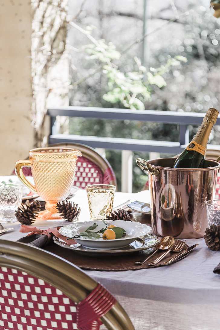 灰色调澳洲圣诞家居，桃色风情点亮节日氛围-3