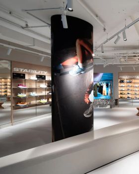 Saucony伦敦旗舰店丨英国伦敦