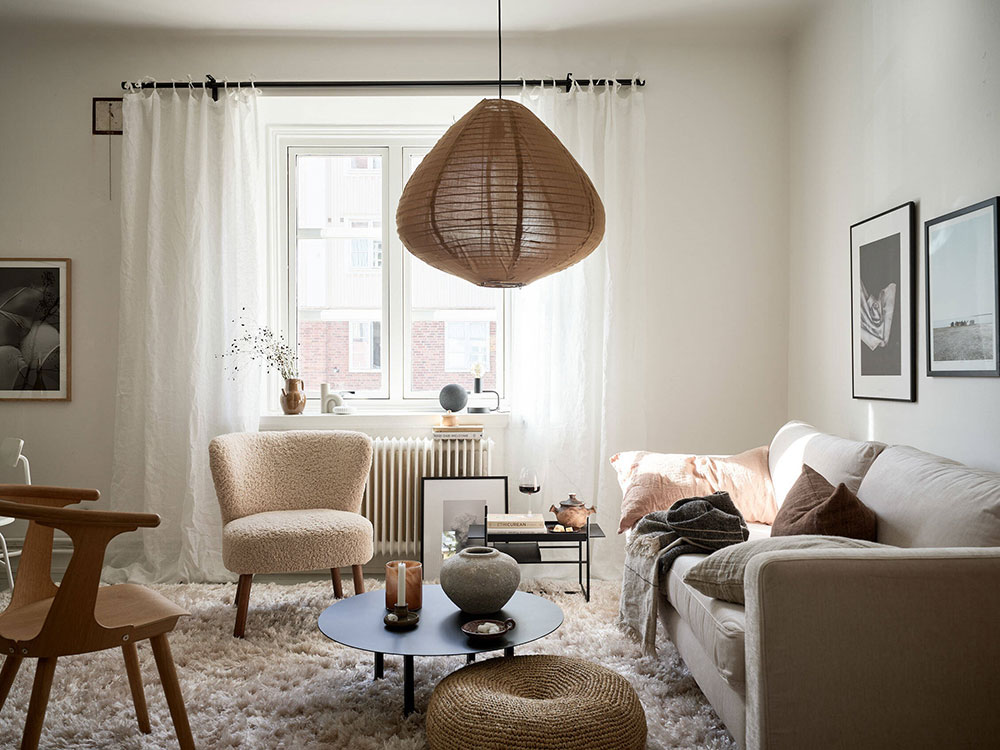 瑞典 38 平米温暖公寓，黑色与棕色调的完美融合-2