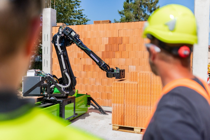 布尔诺绿山原城市蓄水池历史供水区域重建丨捷克丨David Prudík 建筑师工作室-20