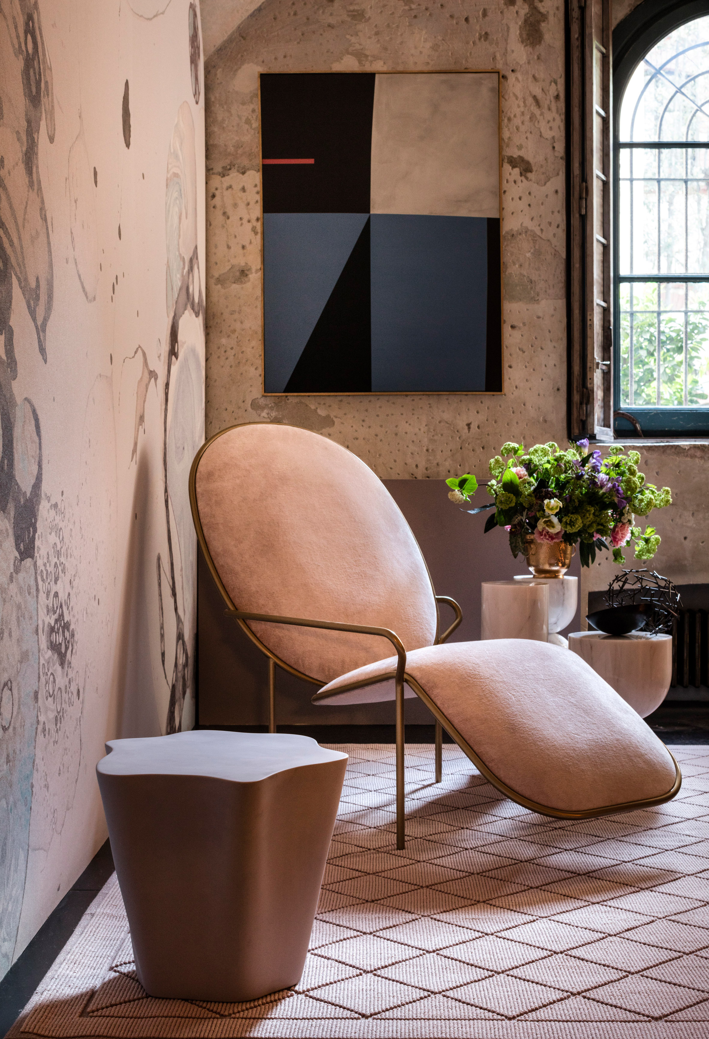 Sé pairs rich tones with golden details for apartment at Rossana Orlandi's Milan showroom-24