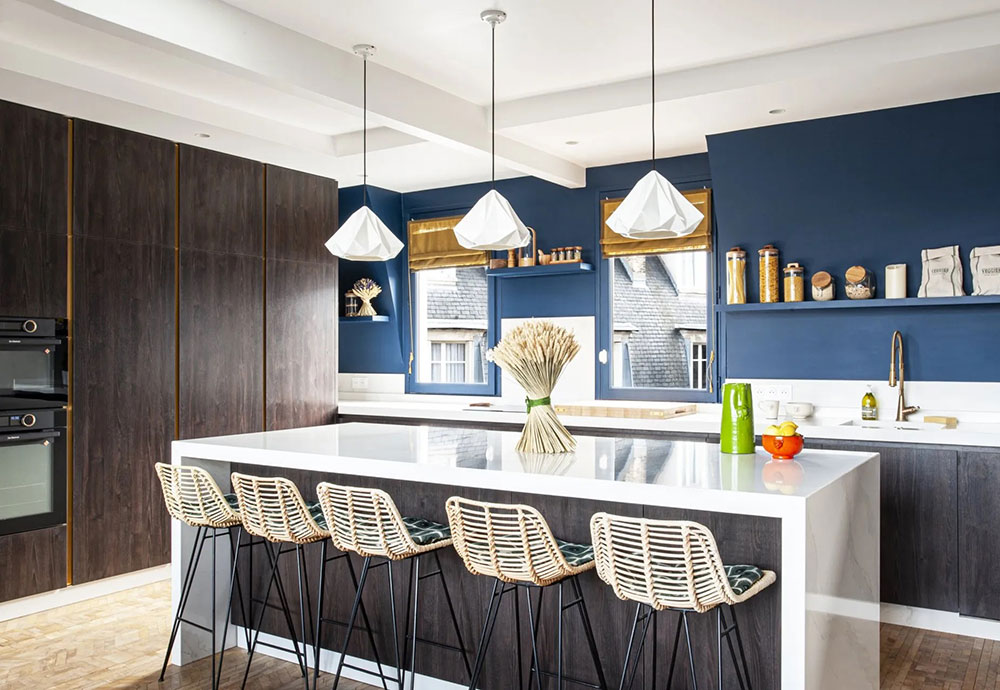 巴黎梦幻两层 Loft 设计，高挑空间与独特书架令人惊叹-19