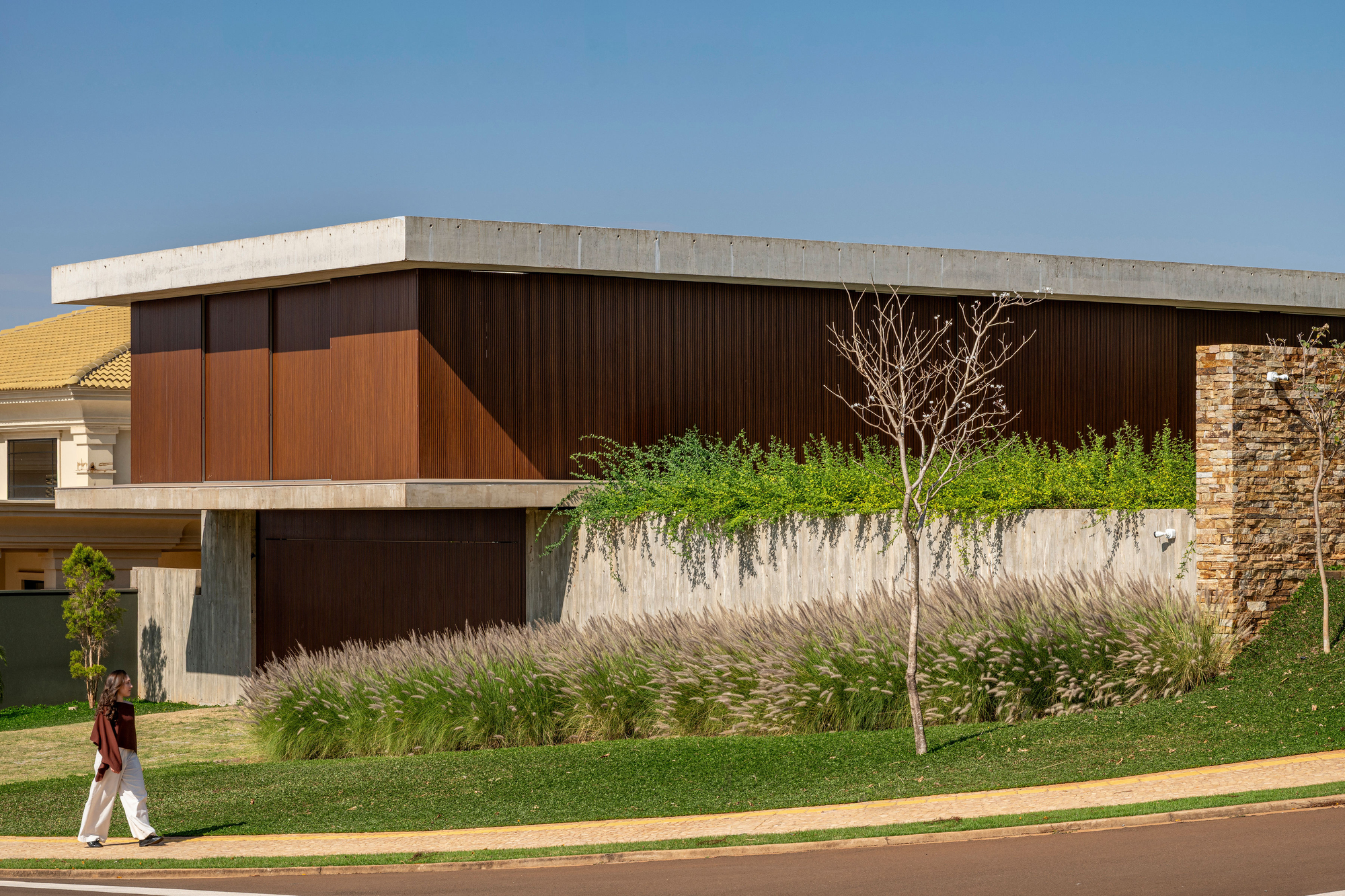 摇摆屋丨巴西丨lb+mr-32