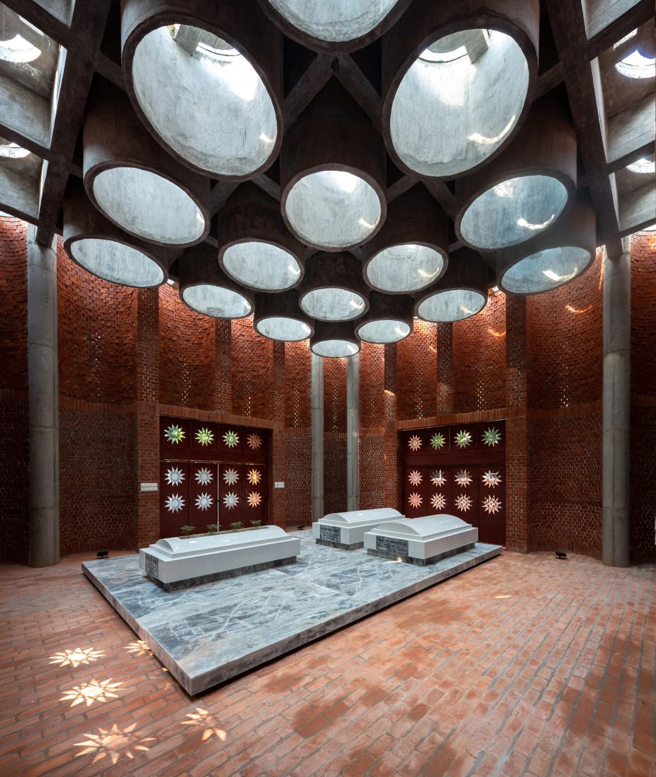 全球最具创意的十座红砖建筑丨孟加拉国丨PMA Madhushala,Sthapotik,CTA 等-37