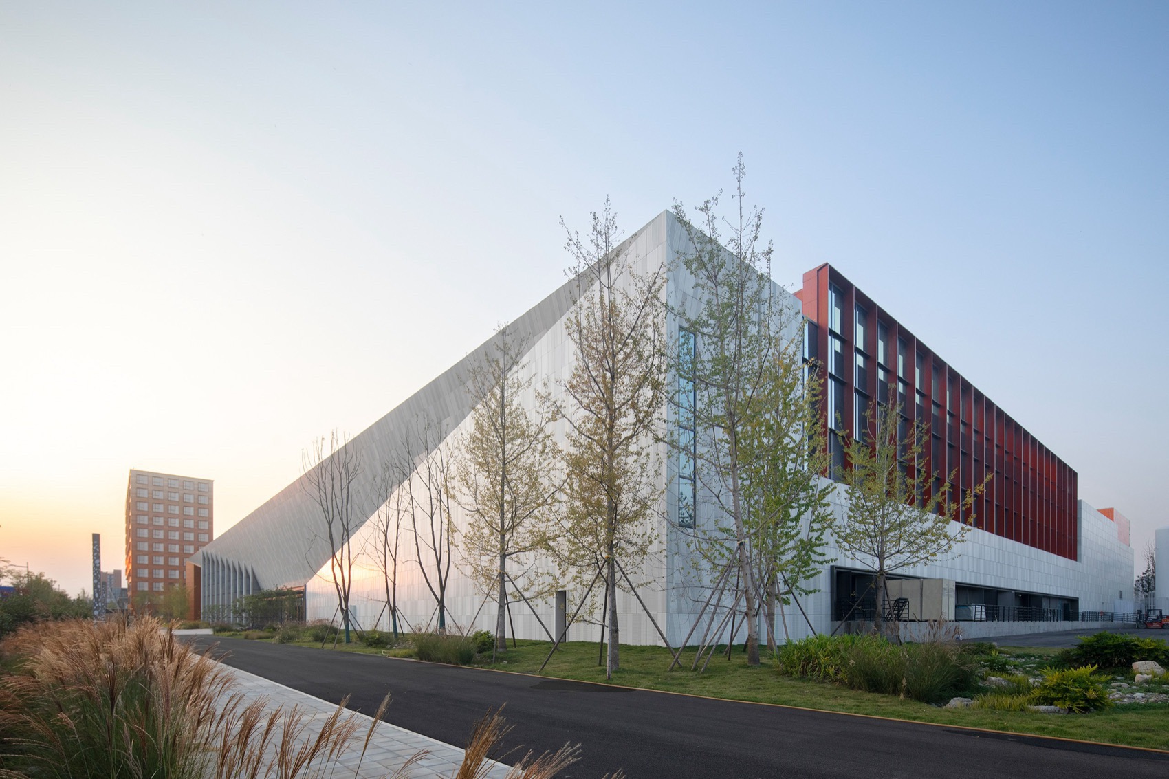 成都天府兴隆湖实验室丨中国成都丨江苏中锐华东建筑设计研究院有限公司荣朝晖工作室,杭州心象建筑设计公司-22