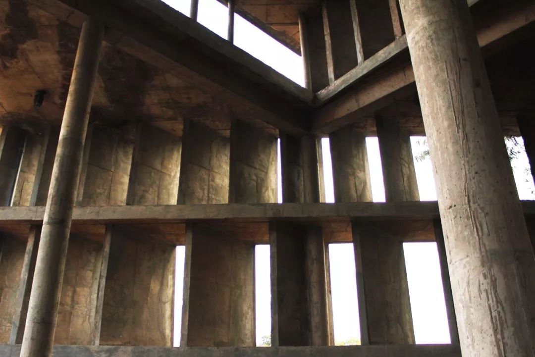 拉图雷特修道院-128