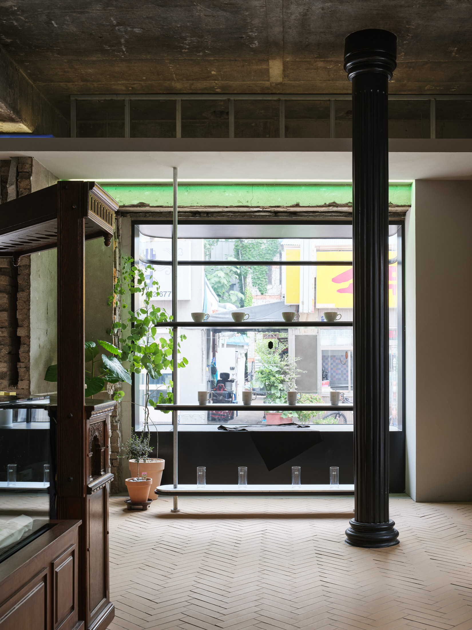 首尔欧式咖啡馆丨韩国首尔丨釜山 Design by 83-1