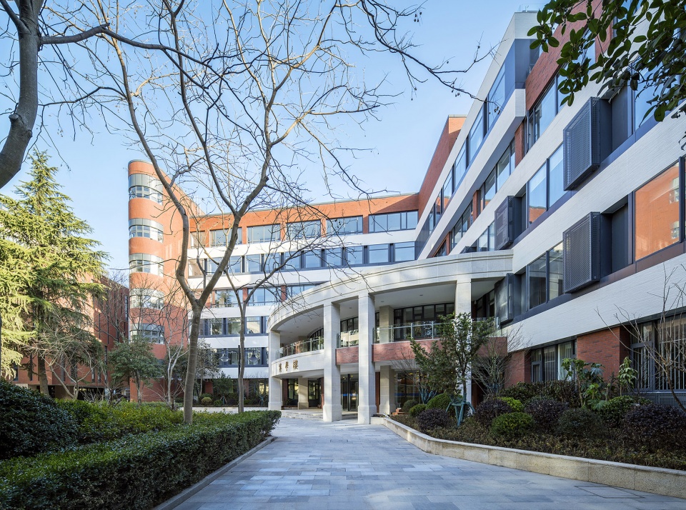 复旦大学附属中学博学楼外立面改造设计服务项目丨中国杨浦丨上海华都建筑规划设计有限公司(HDD)-13