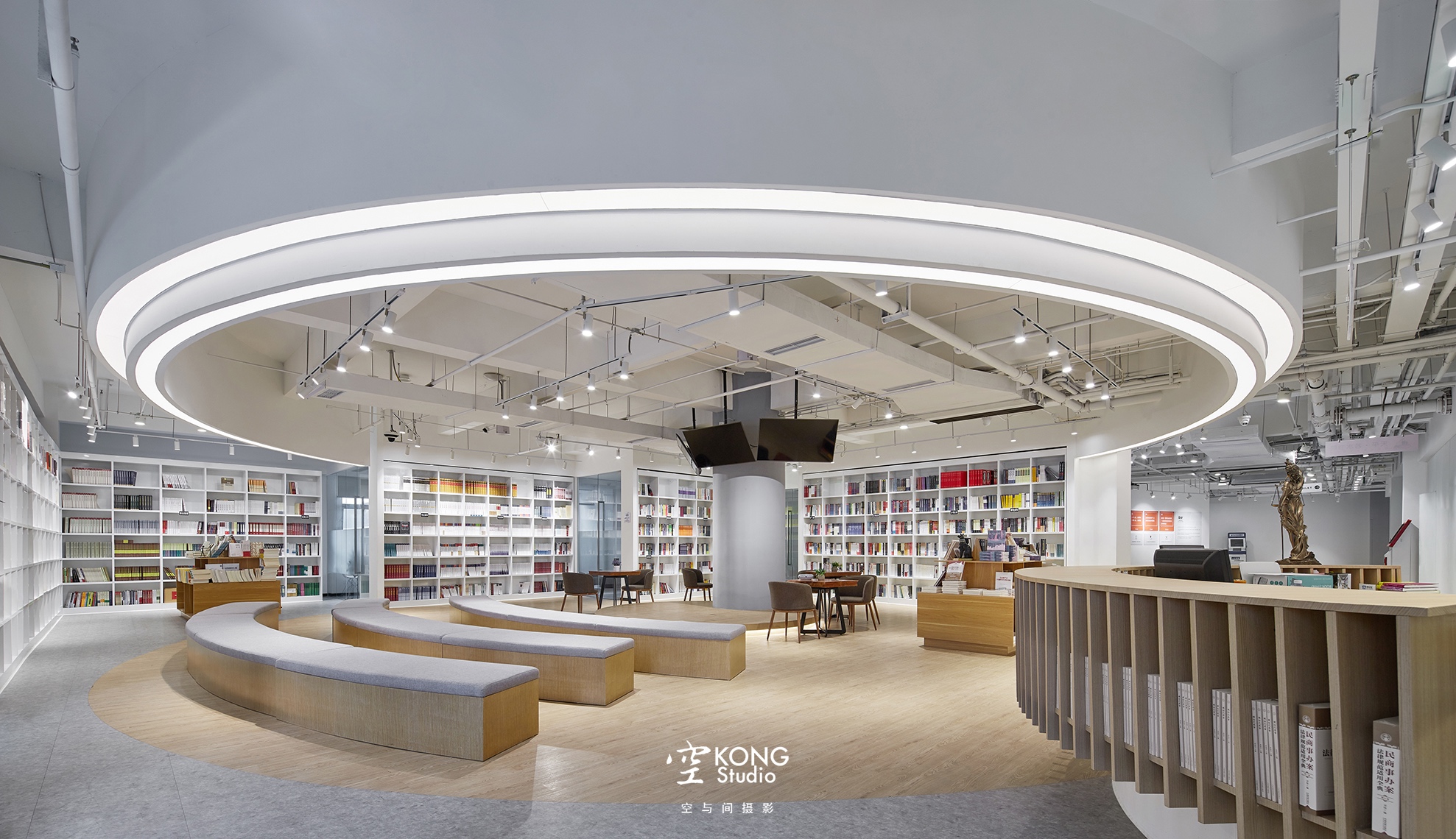 律师事务所办公楼丨中国成都丨艾迪尔 IDEAL-7