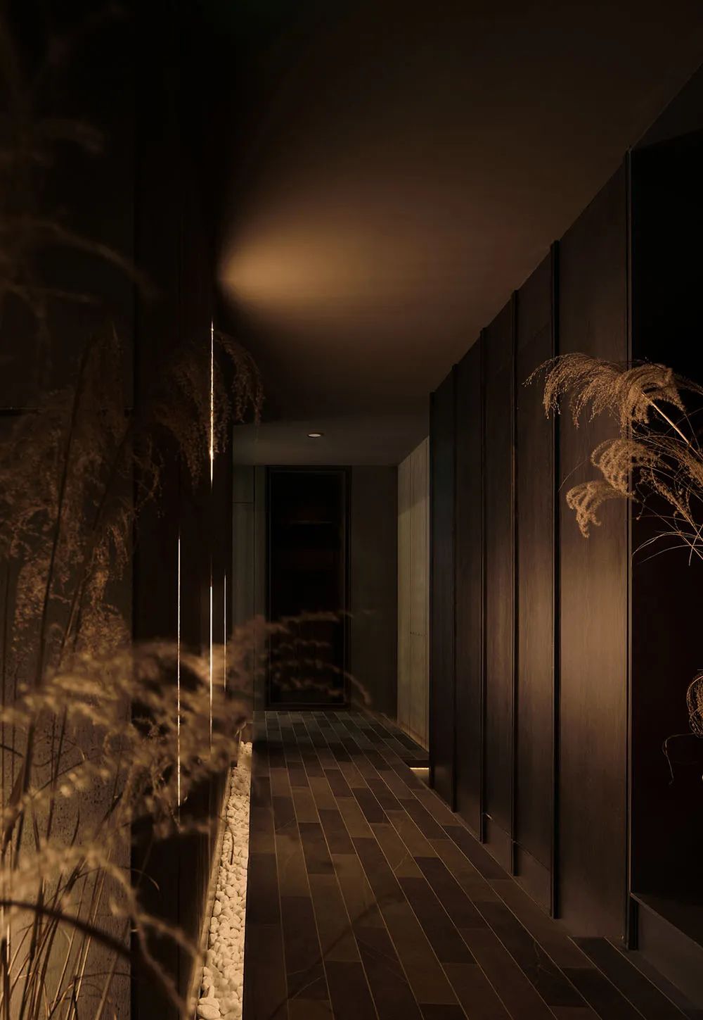 凹砚·墨雪 · 南京新街口日料餐厅的融合料理新概念空间设计丨中国南京丨TRIOSTUDIO 三厘社-14