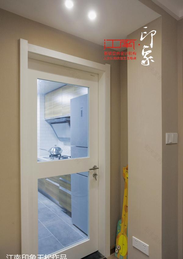 小户型空间利用与乐高元素搭配的室内设计案例-8