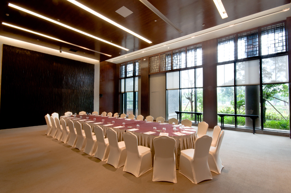 Blvd  海口埃德瑞皇家园林酒店 Eadry Royal Garden Hotel Haikou-1