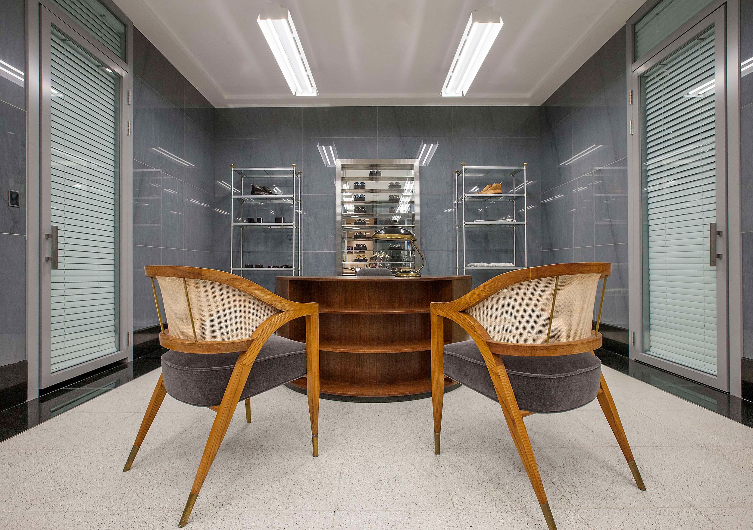 Thom Browne Mens Seoul Andre Mellone-7