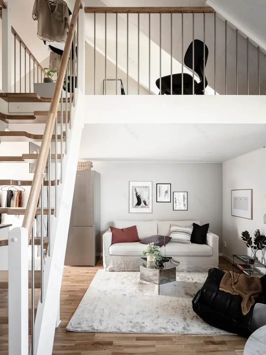 黑白设计公寓,空间感十足-6