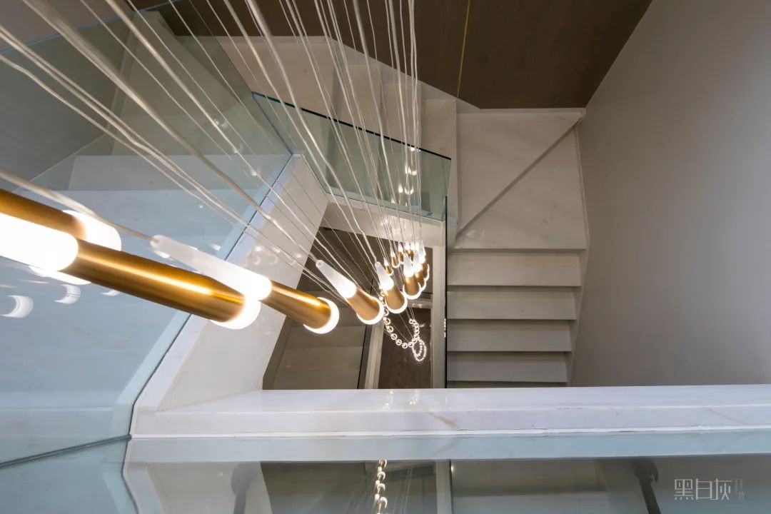 华邦新华城极简别墅设计，谢俊打造静谧空间-125