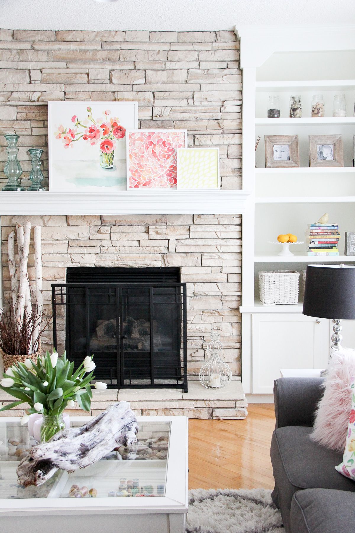 30 Tips to DIY and Decorate Your Fireplace Mantel Shelf-17