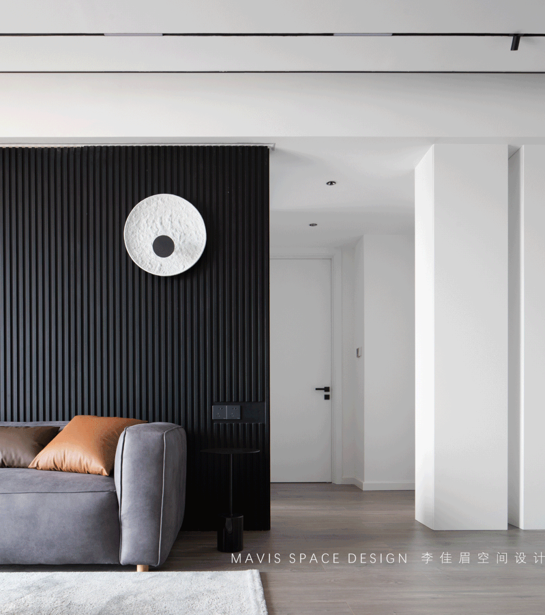 李佳眉设计 | 精装房大改造，黑白灰的简约空间-0