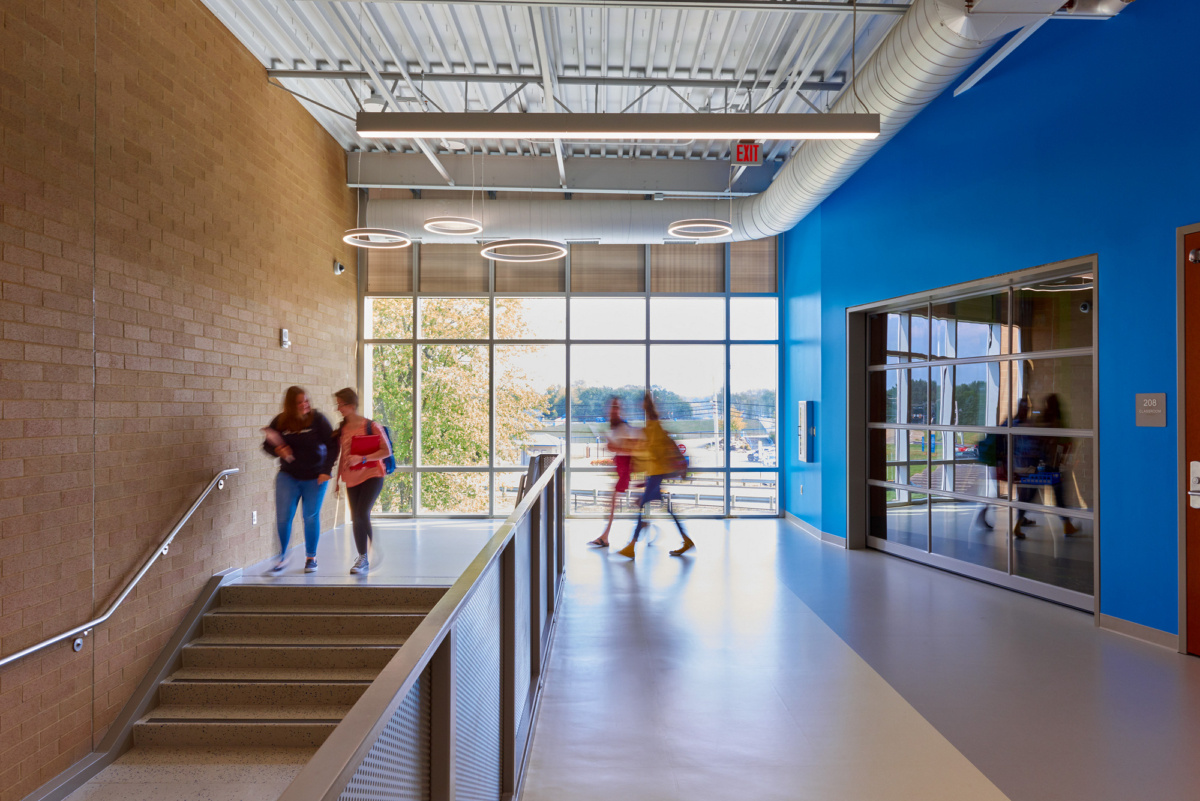 Lake Middle & High School 创新学习空间-21