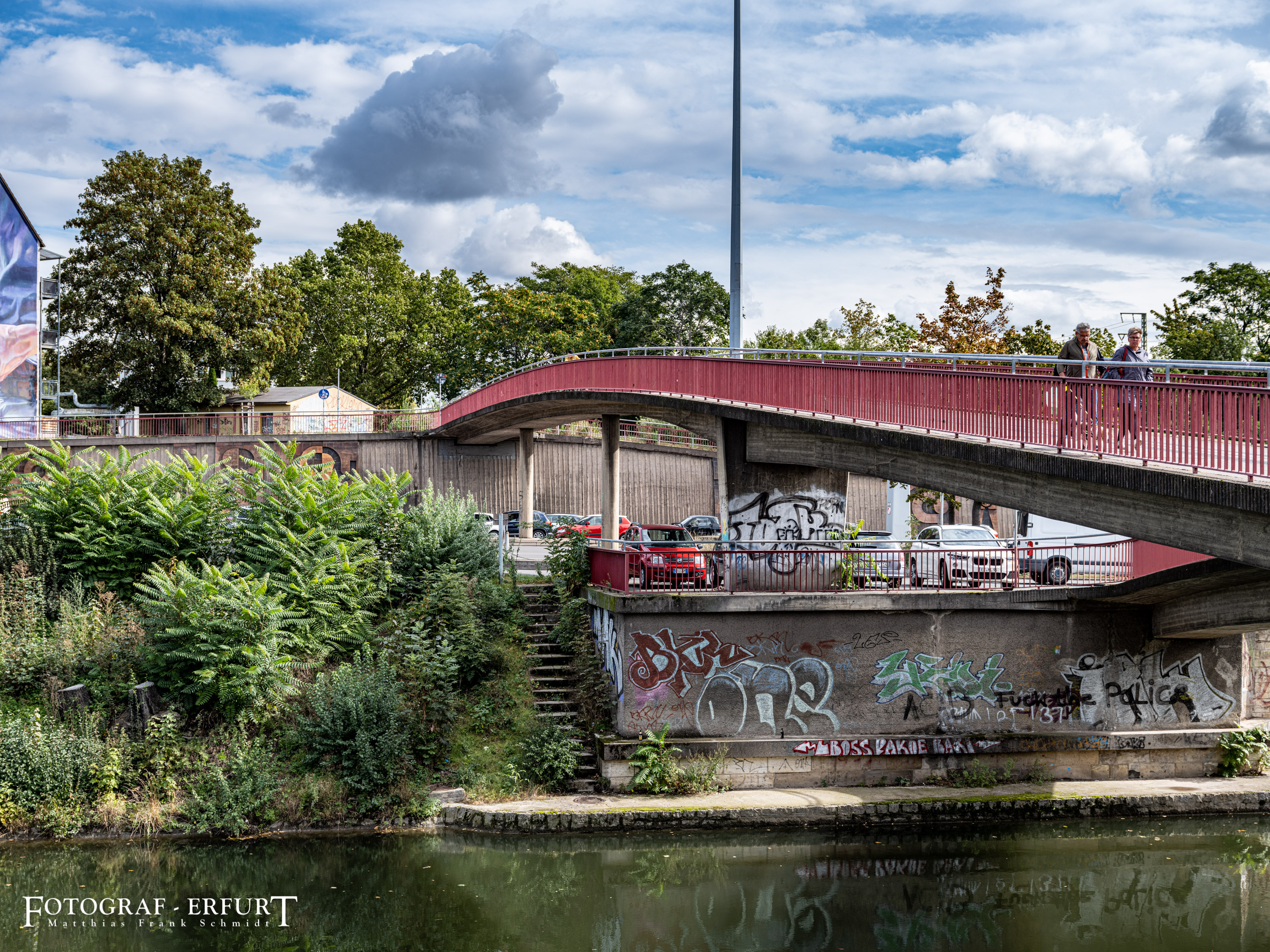 待拆除的行人桥摄影-13