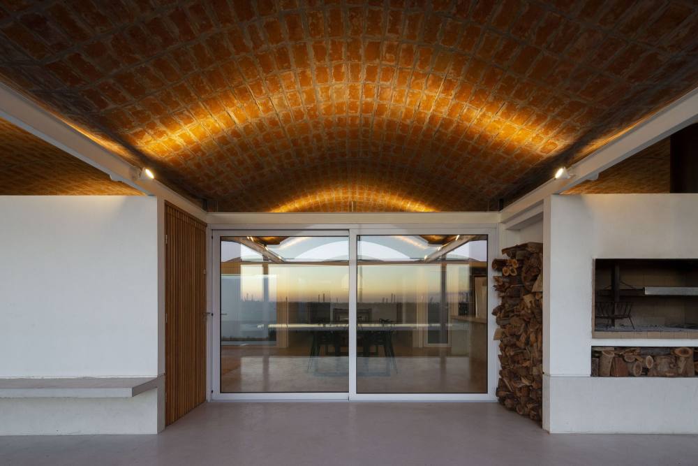 阿根廷Monopoli 住宅，金属框架+瓷屋顶(2021)(Fabrizio Pugliese)设计-27