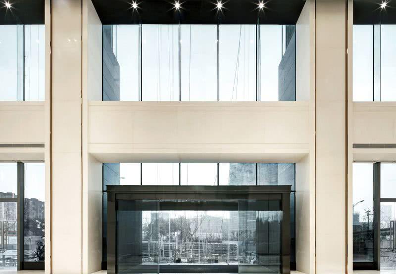 铜锣湾广场甲级办公楼大堂——简约现代，通透挺拔，玫瑰金点睛-8