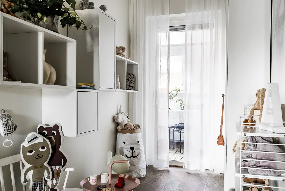 黑白时尚衣橱设计-15