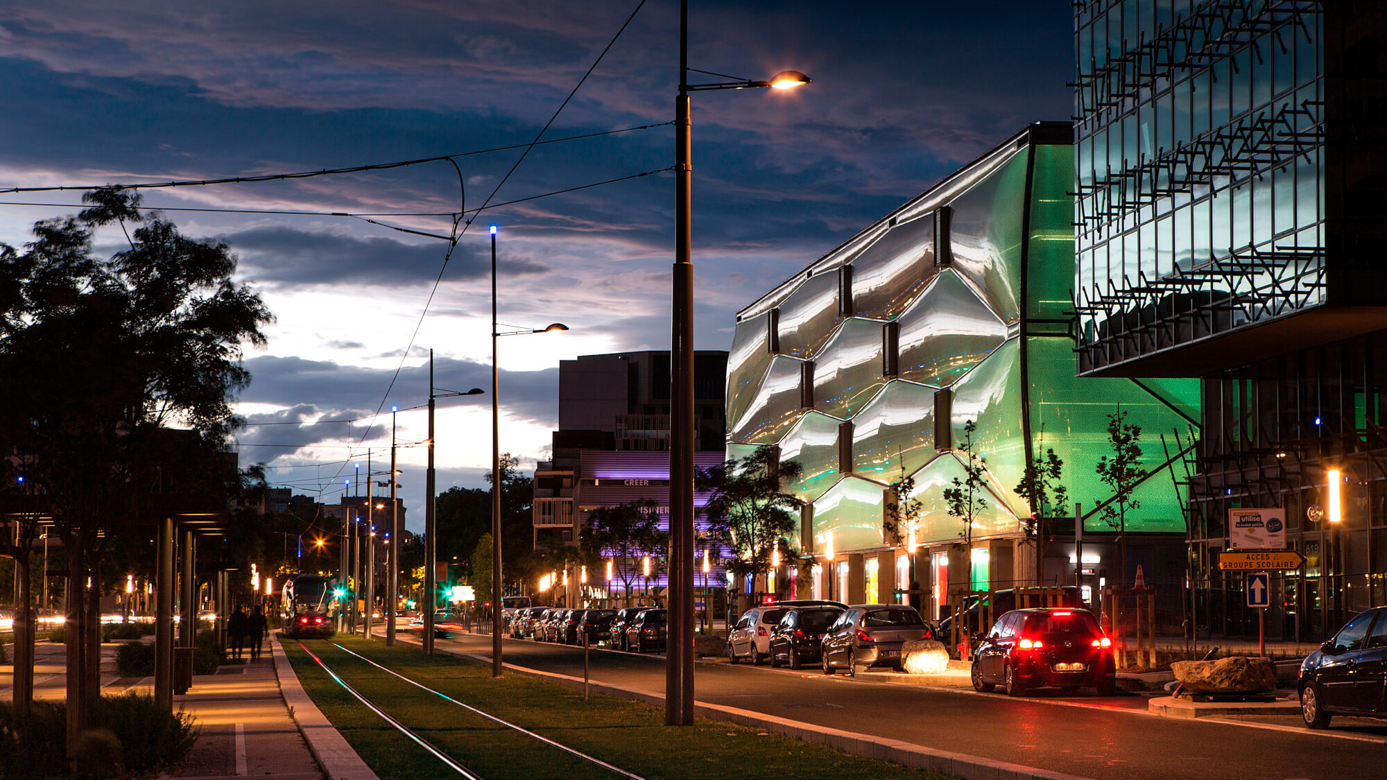 LE NUAGE, MONTPELLIER Philippe Starck-4